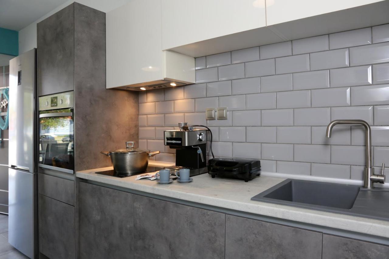 Street 90 Luxury Apartment Керамоти Екстериор снимка
