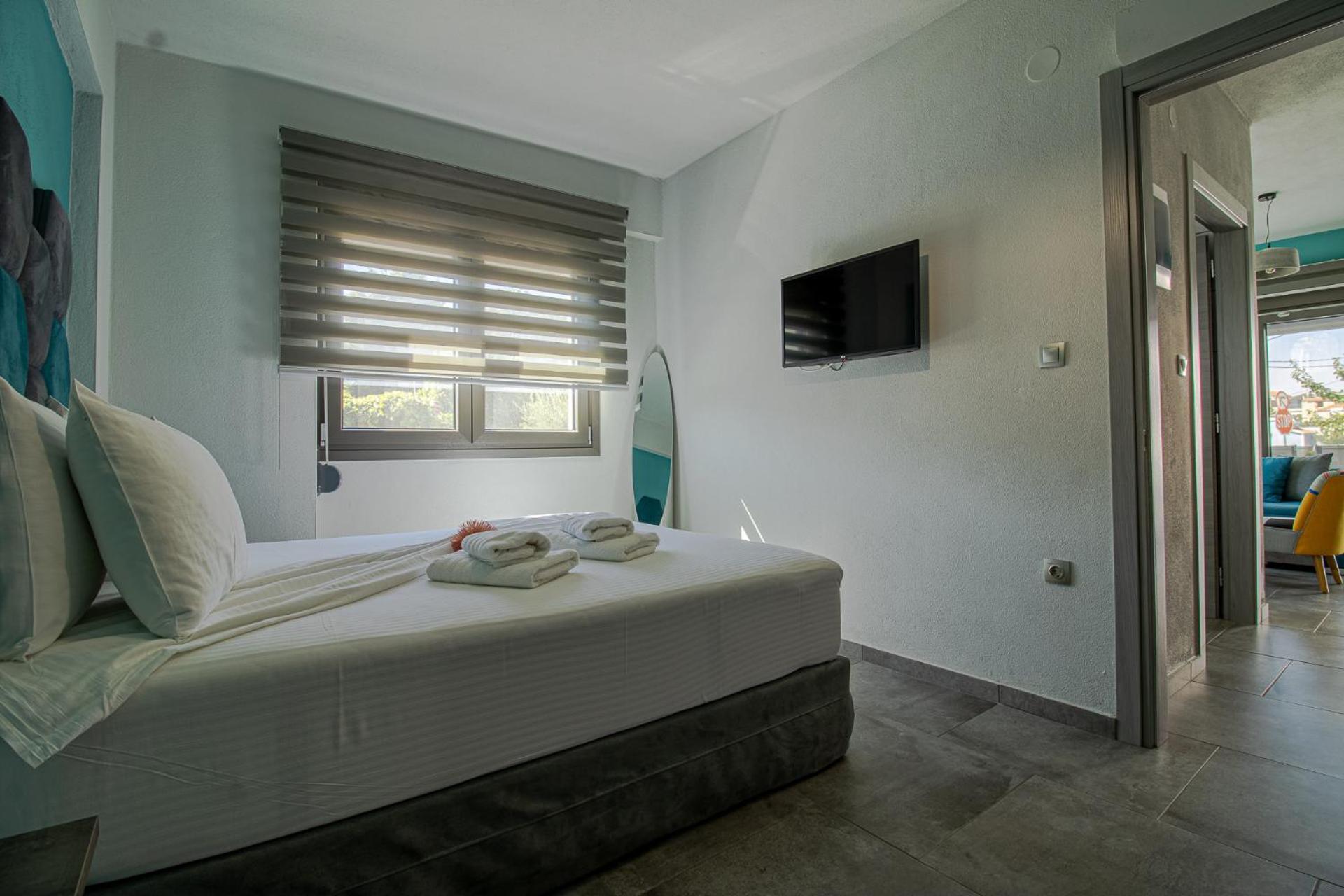 Street 90 Luxury Apartment Керамоти Екстериор снимка